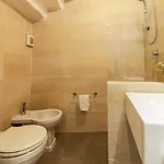 펜션 Cavour Living - Luxury Design Centro 올비아