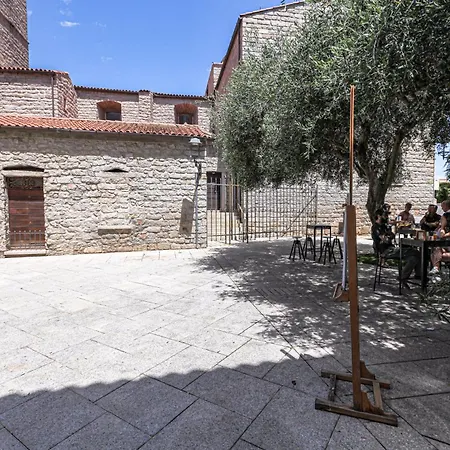 Holiday home Cavour Living *